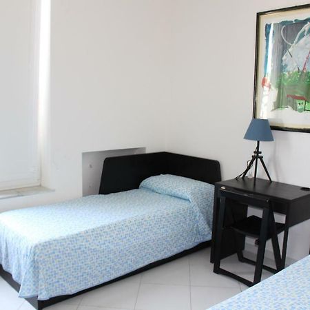 "White Mermaid" - Sorrento Downtown Sea View Apartment Luaran gambar