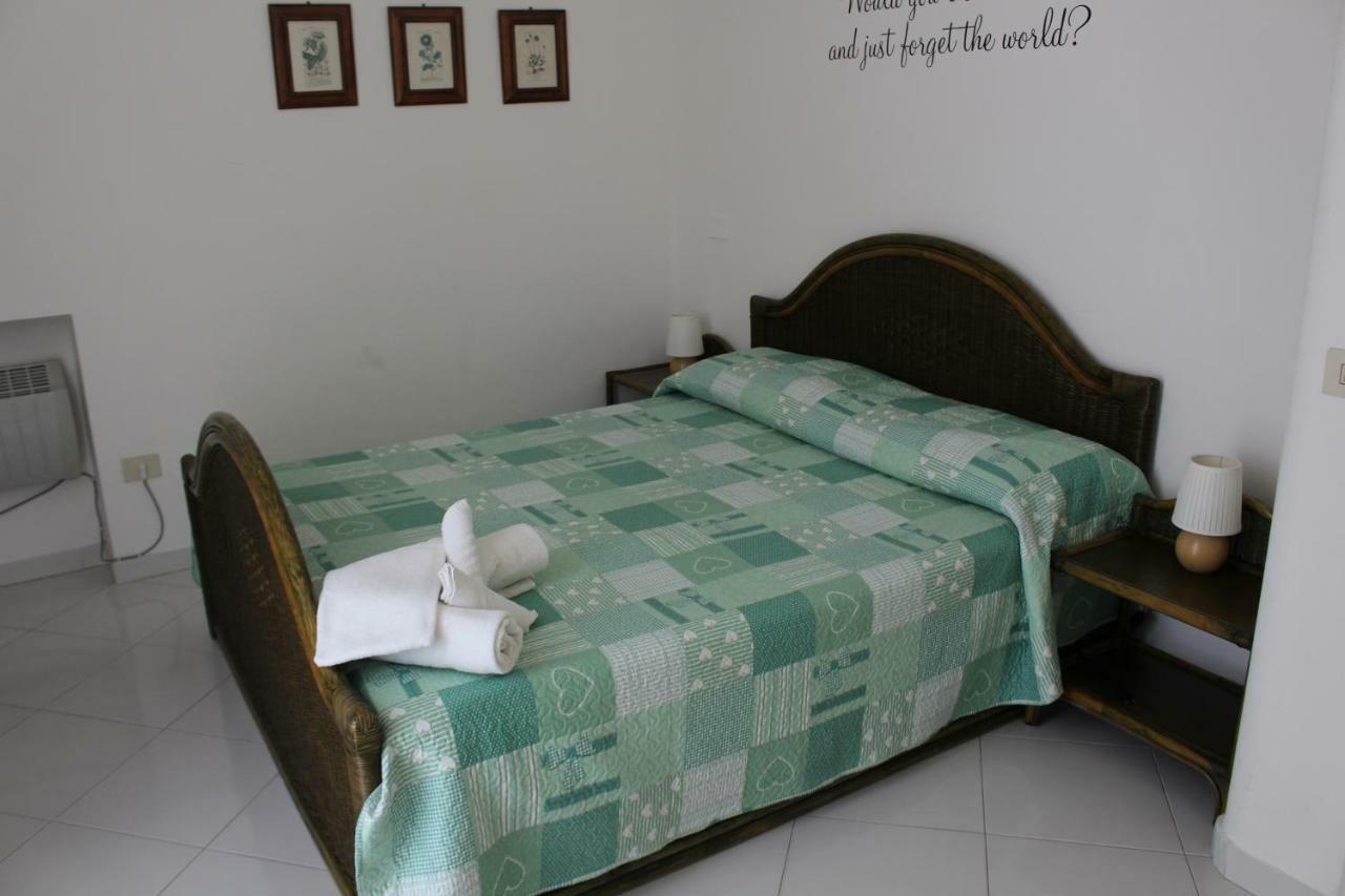 "White Mermaid" - Sorrento Downtown Sea View Apartment Luaran gambar